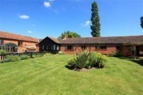 1 Longfield Barn, Quaker Court, Norwich NR10 4QL