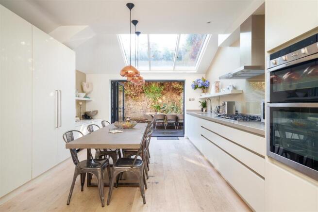 Sulgrave Road