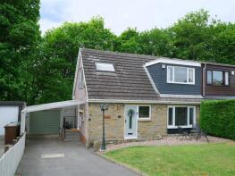 39, Berry View, Newsome, Huddersfield HD4 6LQ