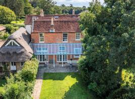 Langtry House, Woodend, Downs Road, West Stoke, Chichester PO18 9BP