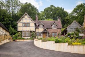 Spindleberry, Floyds Lane, Wellington Heath HR8 1LR