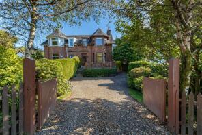 Ravenscraig, Trossachs Road, Aberfoyle FK8 3SP