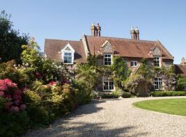 Haveringland Hall House, Norwich Road, Norwich NR10 4EZ