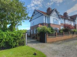 1, Loring Road, Ravenscar, Scarborough YO13 0LY