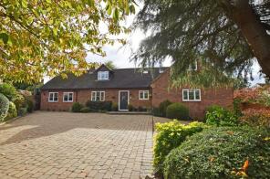 4, Towcester Road, Towcester NN12 8JA