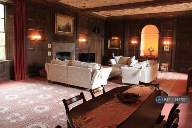Lounge/Dinning