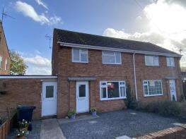 39, Garlands Road, Lydney GL15 6BB