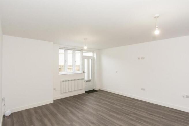 Living/Dining Area