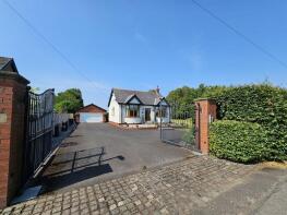 Clovelly, Green Lane, Mere Brow, Tarleton PR4 6XA