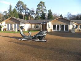 Lake Cottage, Nuthurst Street, Horsham RH13 6RG