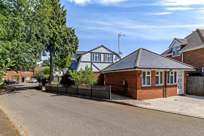 32HazelRoad-8.jpg