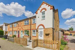 2, Kingfisher Way, Cambridge CB24 8XN