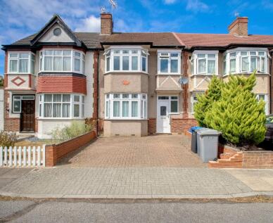 Elms Park Avenue, Wembley, Brent
