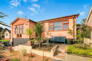2, Gongl Rhedyn, Cemaes Bay LL67 0HY