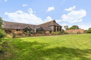 27, Hayes End Manor, South Petherton TA13 5BE