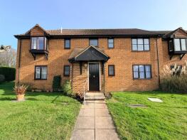 4, Rosehill Farm Meadow, Banstead SM7 3DE