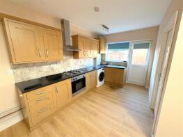 16, Zoar Avenue, Maesteg CF34 9UT