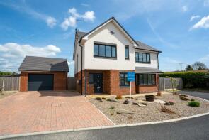 8, Parhelion Close, Leominster HR6 9FZ