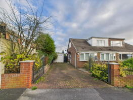 1, Clough Grove, Wigan WN4 0LP