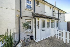 2, Bevan Terrace, Dully Hill, Sittingbourne ME9 0BY