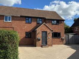 10, Demoram Close, Winslow MK18 3AY