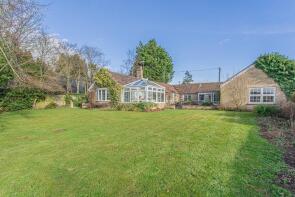 Oaktree Mews, Upper Seagry SN15 5EX