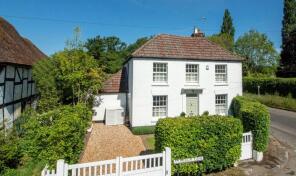 Highway Cottage, Chatter Alley, Dogmersfield, Hook RG27 8SS