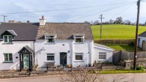 1, The Old Smithy, Llan-ddew, Brecon LD3 9SY
