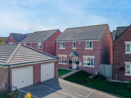 84, Kestrel Road, Redbrook, Barnsley S75 1AL