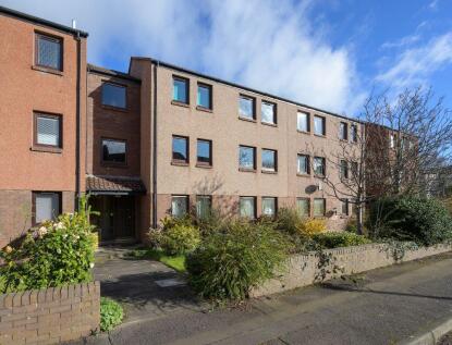 14/4 West Winnelstrae, Edinburgh EH5 2ET