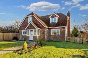 Forest Edge, Beaconsfield Road, Haywards Heath RH17 7JU
