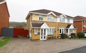 3, Meadow Close, Thomastown, Porth CF39 8EQ