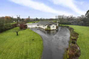 Bowfield, Sale Green Road, Droitwich WR9 7LN