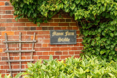 Manor Farm Stable, Manor Yard Brixton Deverill BA12 7EJ