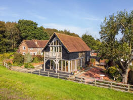 The Barnhouse, Goggs Lane, Redlynch SP5 2NY