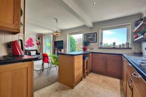 27, Hazelmount Drive, Carnforth LA5 9HR