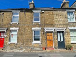 25, Church Road, Oare ME13 0QA