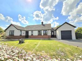8, Whitecroft Way, Kilkhampton, Bude EX23 9RD