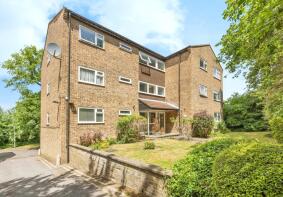 50, Hogarth Court, Steeplands, Bushey WD23 1BT