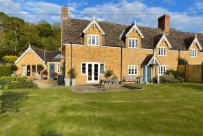 16, Compton Road, Compton Pauncefoot, Yeovil BA22 7EN