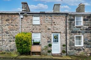 2, Ty Uchaf, Lon Pant, Caernarfon LL54 5NG