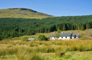 1 Arinabea, Tyndrum, Glen Lochy FK20 8SB