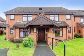 26, Lisbon Place, Newcastle ST5 2TX