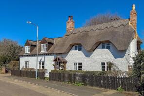 442, Simpson, Milton Keynes MK6 3AD
