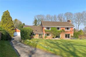 Rising Ridge, Island, Steep, Petersfield GU32 1AE