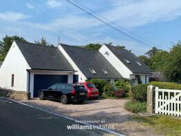 Ty Hir, B5429 Graigfechan To Llysfasi Crossroads, Pentrecelyn, Ruthin LL15 2HE