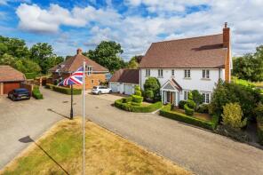 2, Eliot Place, Lingfield RH7 6GD