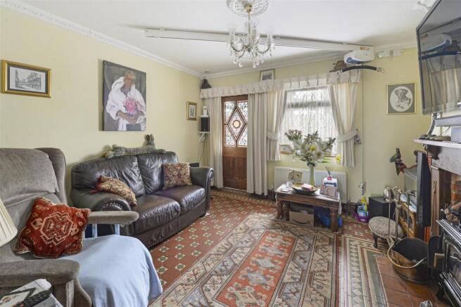 Living room 1