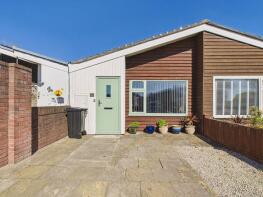 59, Charlotte Close, Truro TR4 8TS