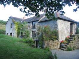 Lefesant, Little Polgooth, St Austell PL26 7DD
